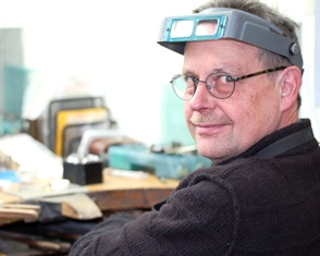 Jeweller at the bench